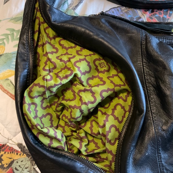 Oryany large leather shoulder bag - Picture 3 of 13